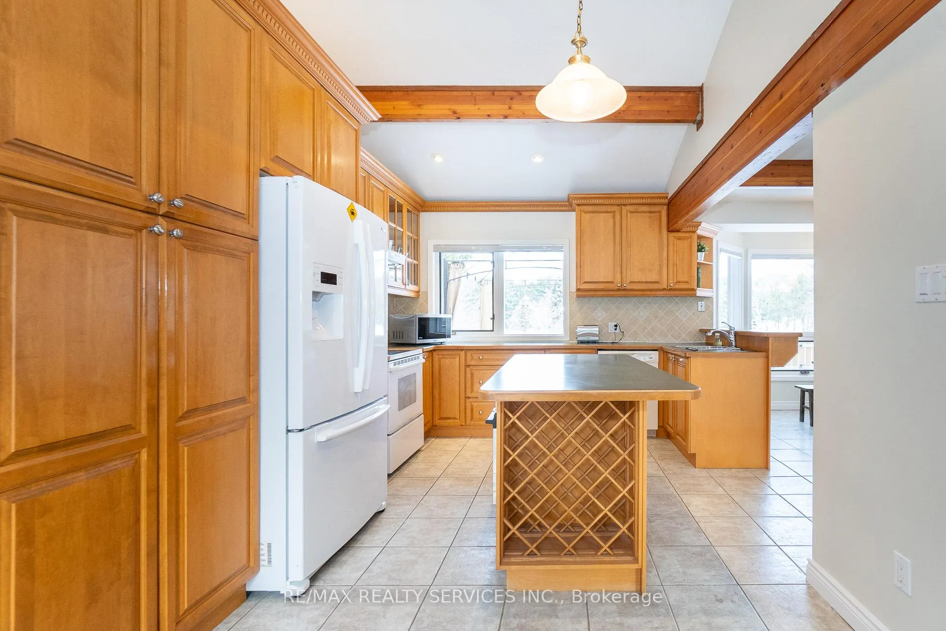 Photo 9 of 9 Damascus Drive, Caledon, Caledon East — HOMEH
