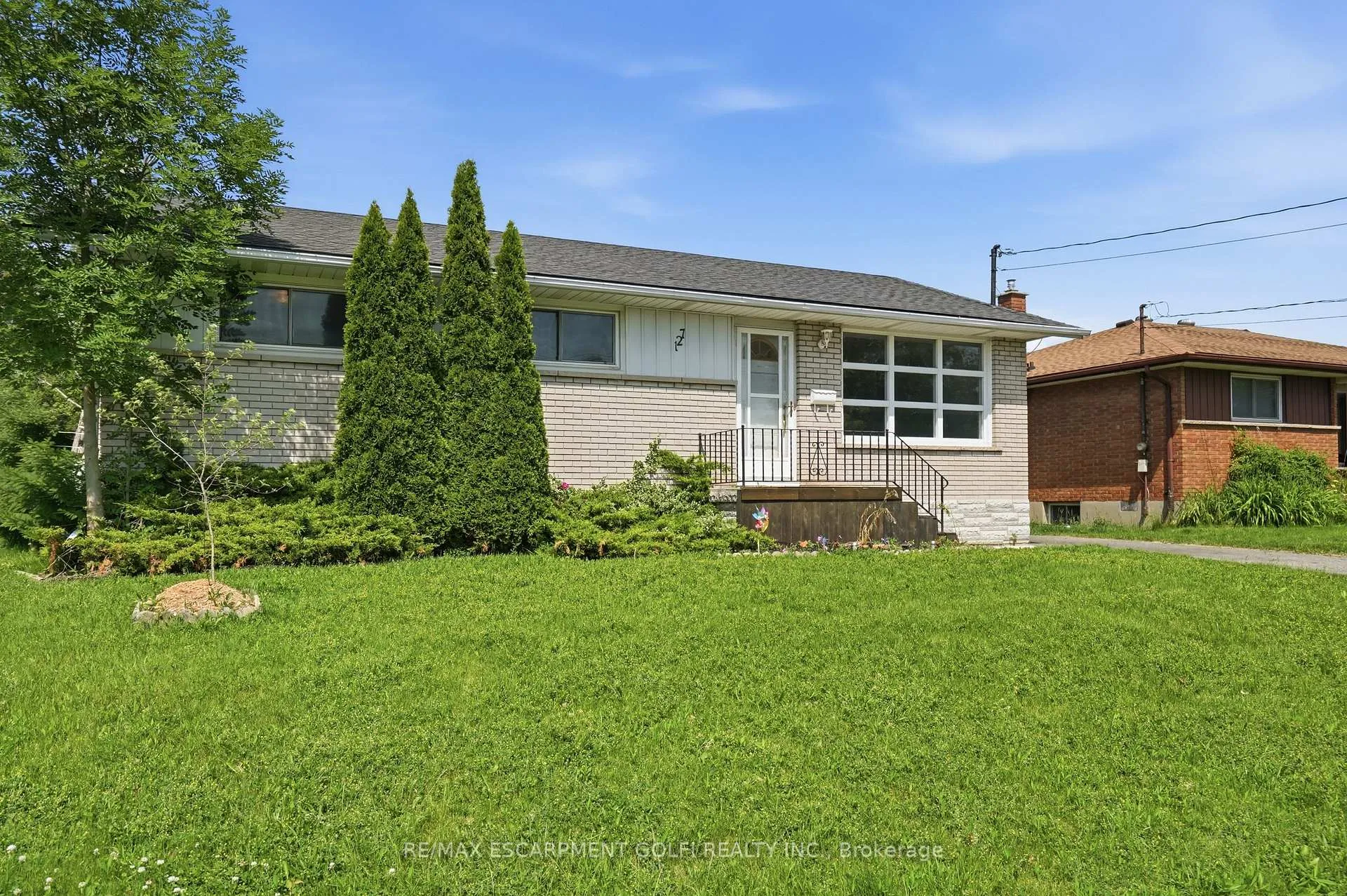 Photo 2 of 127 Wellington Street, Welland, Lincoln/Crowland — HOMEH