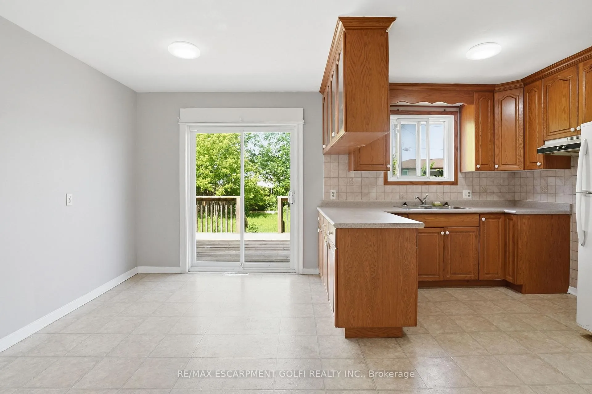 Photo 8 of 127 Wellington Street, Welland, Lincoln/Crowland — HOMEH