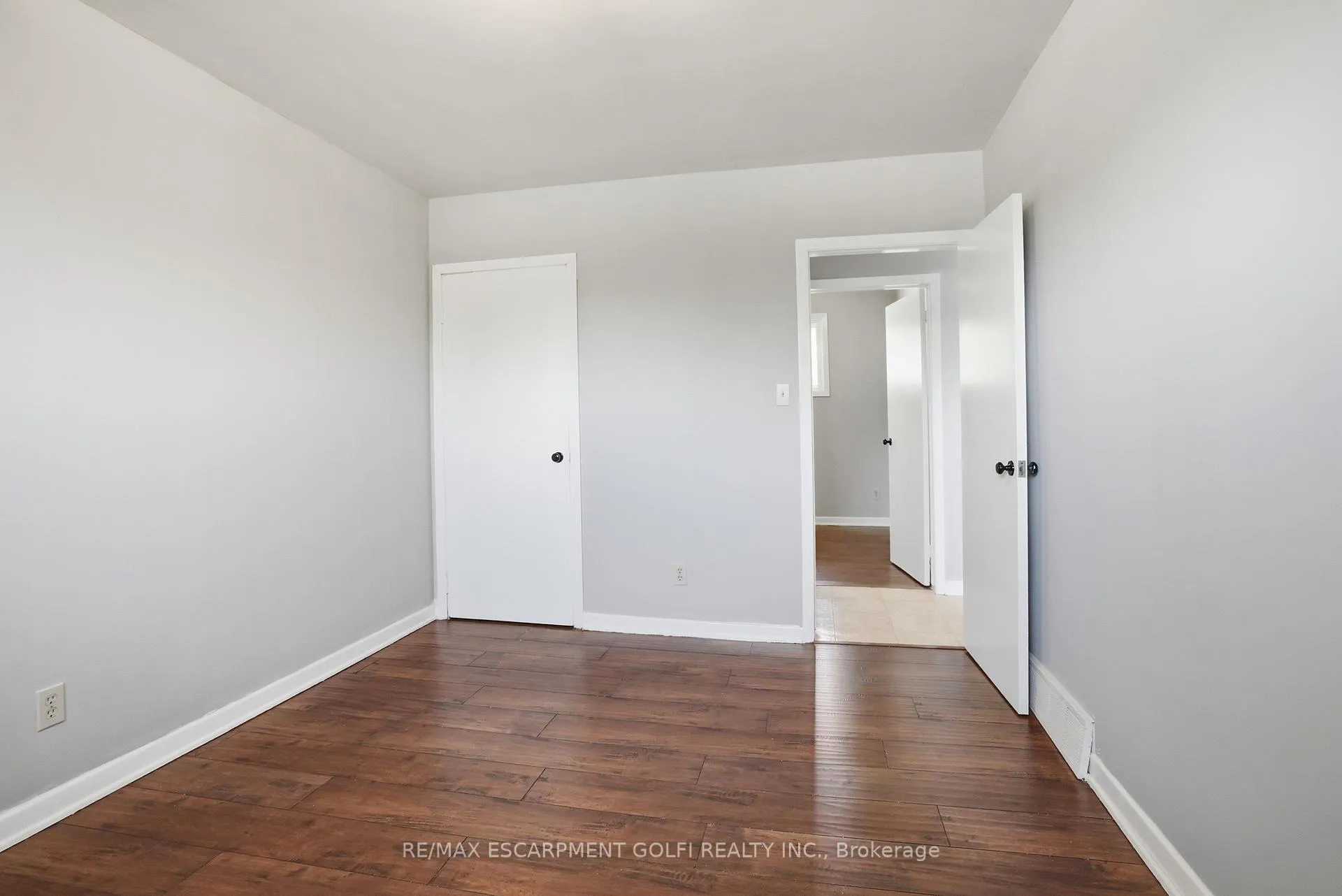 Photo 16 of 127 Wellington Street, Welland, Lincoln/Crowland — HOMEH