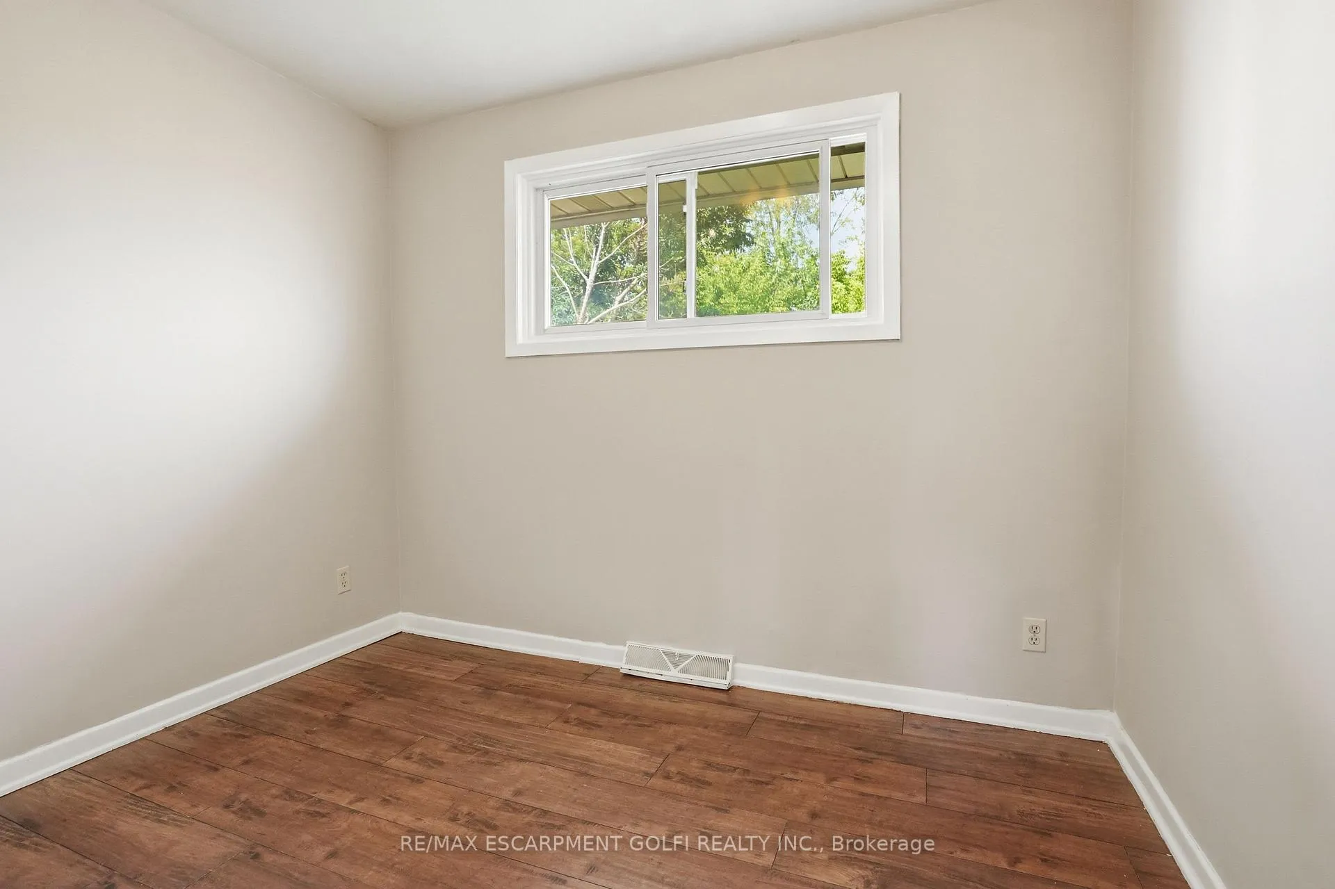Photo 17 of 127 Wellington Street, Welland, Lincoln/Crowland — HOMEH
