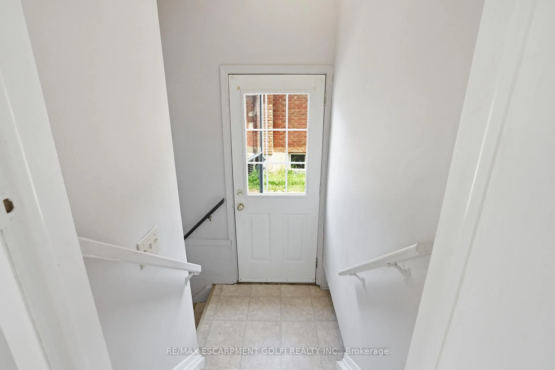 Photo 20 of 127 Wellington Street, Welland, Lincoln/Crowland — HOMEH