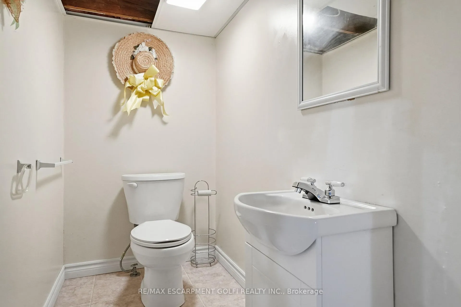 Photo 23 of 127 Wellington Street, Welland, Lincoln/Crowland — HOMEH