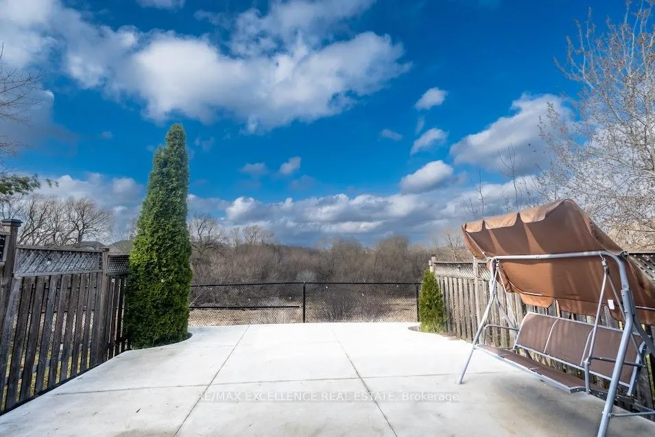 Photo 31 of 99 Rockgarden Trail, Brampton, Sandringham-Wellington — HOMEH
