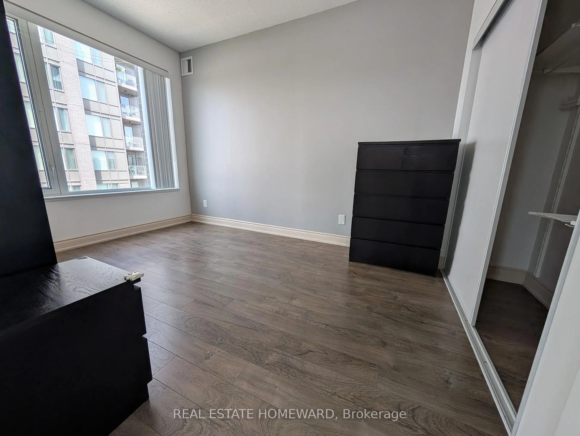 Photo 12 of Unit 915, 325 South Park Road, Markham, Commerce Valley — HOMEH