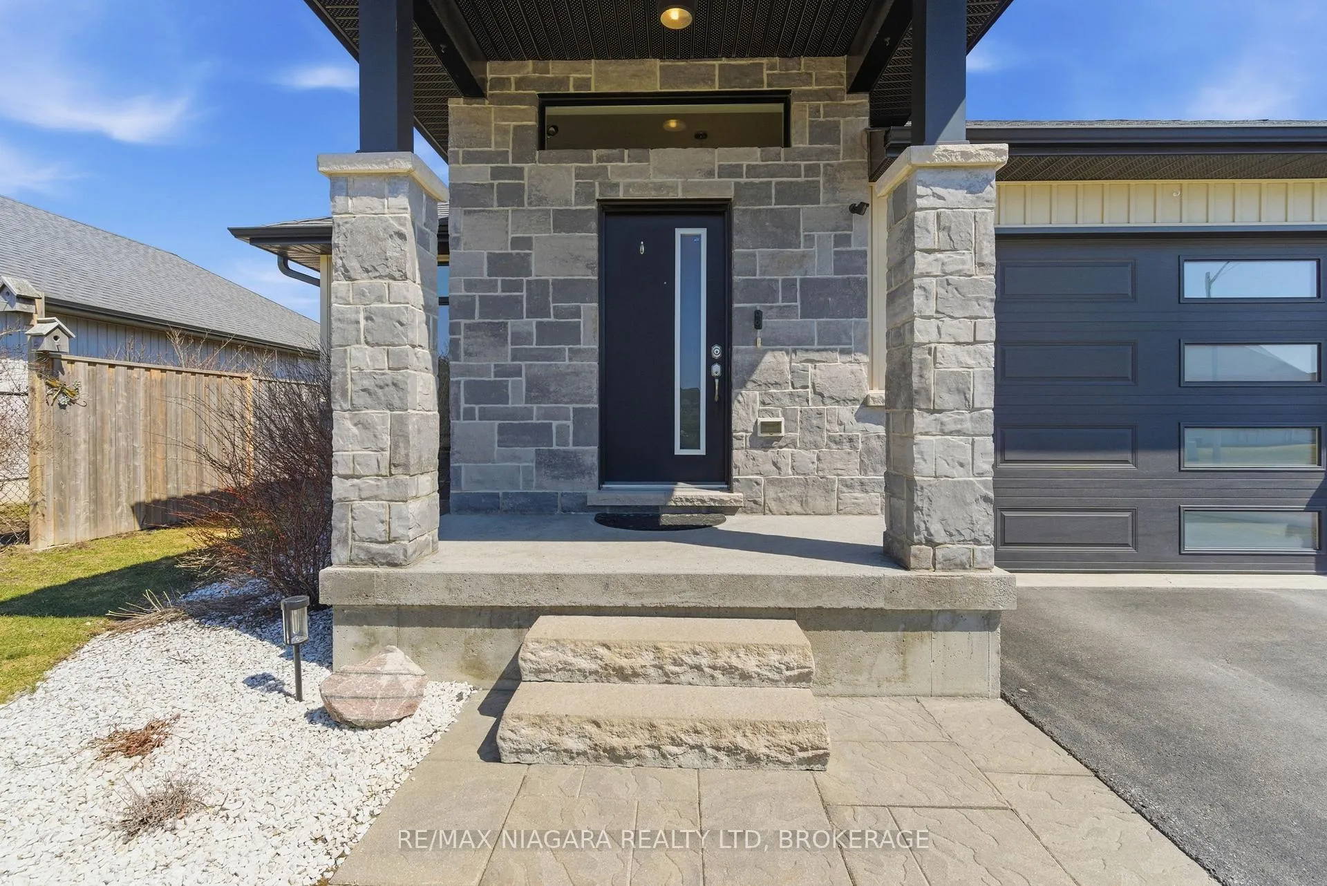 Photo 1 of 9 Granite Drive, Belleville, Belleville Ward — HOMEH
