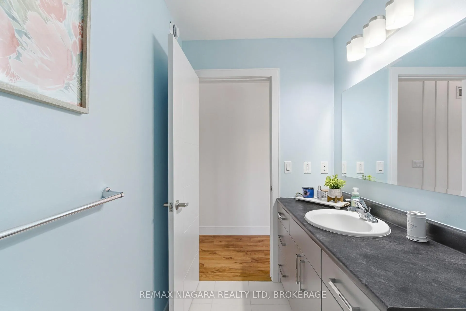 Photo 9 of 9 Granite Drive, Belleville, Belleville Ward — HOMEH
