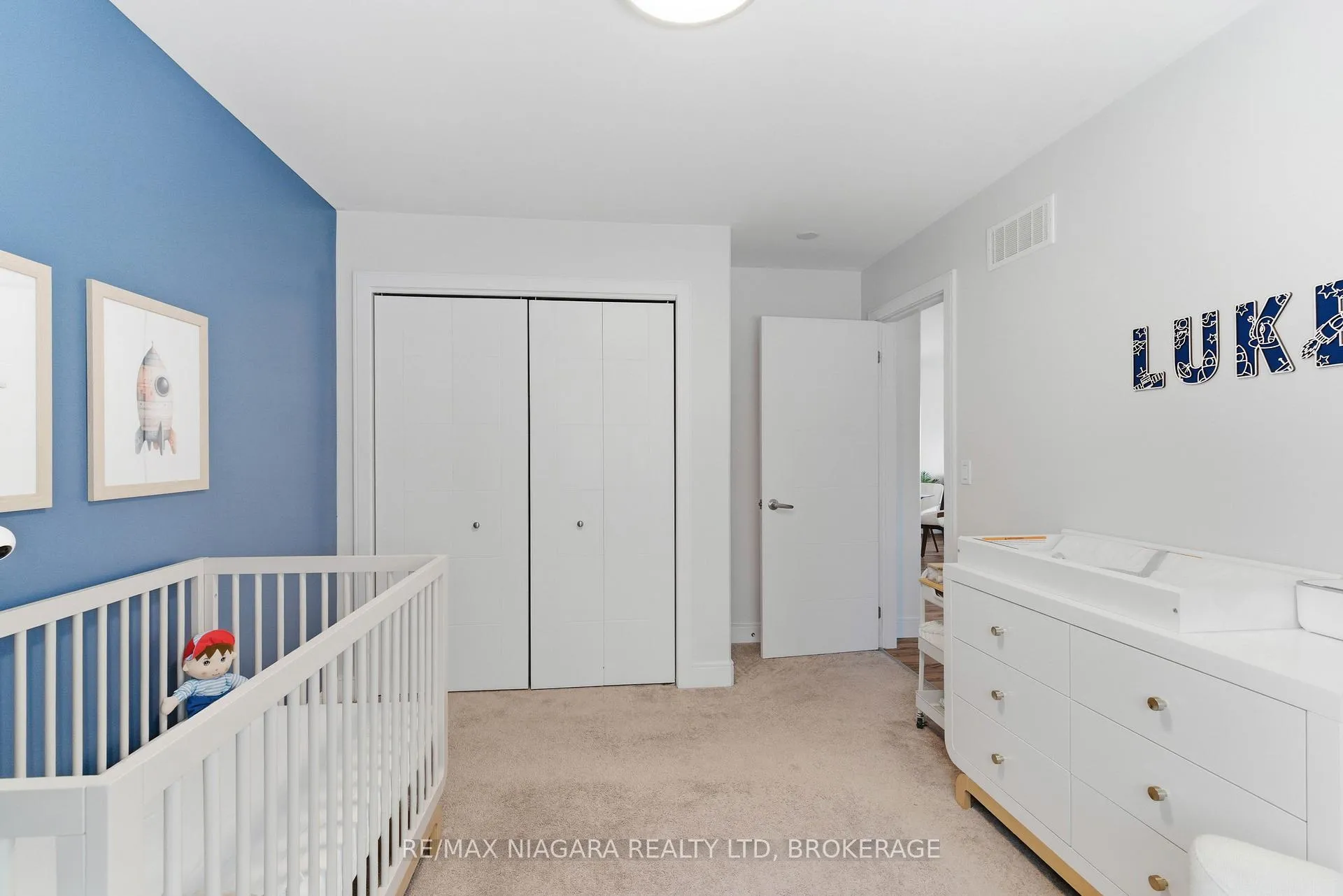 Photo 27 of 9 Granite Drive, Belleville, Belleville Ward — HOMEH