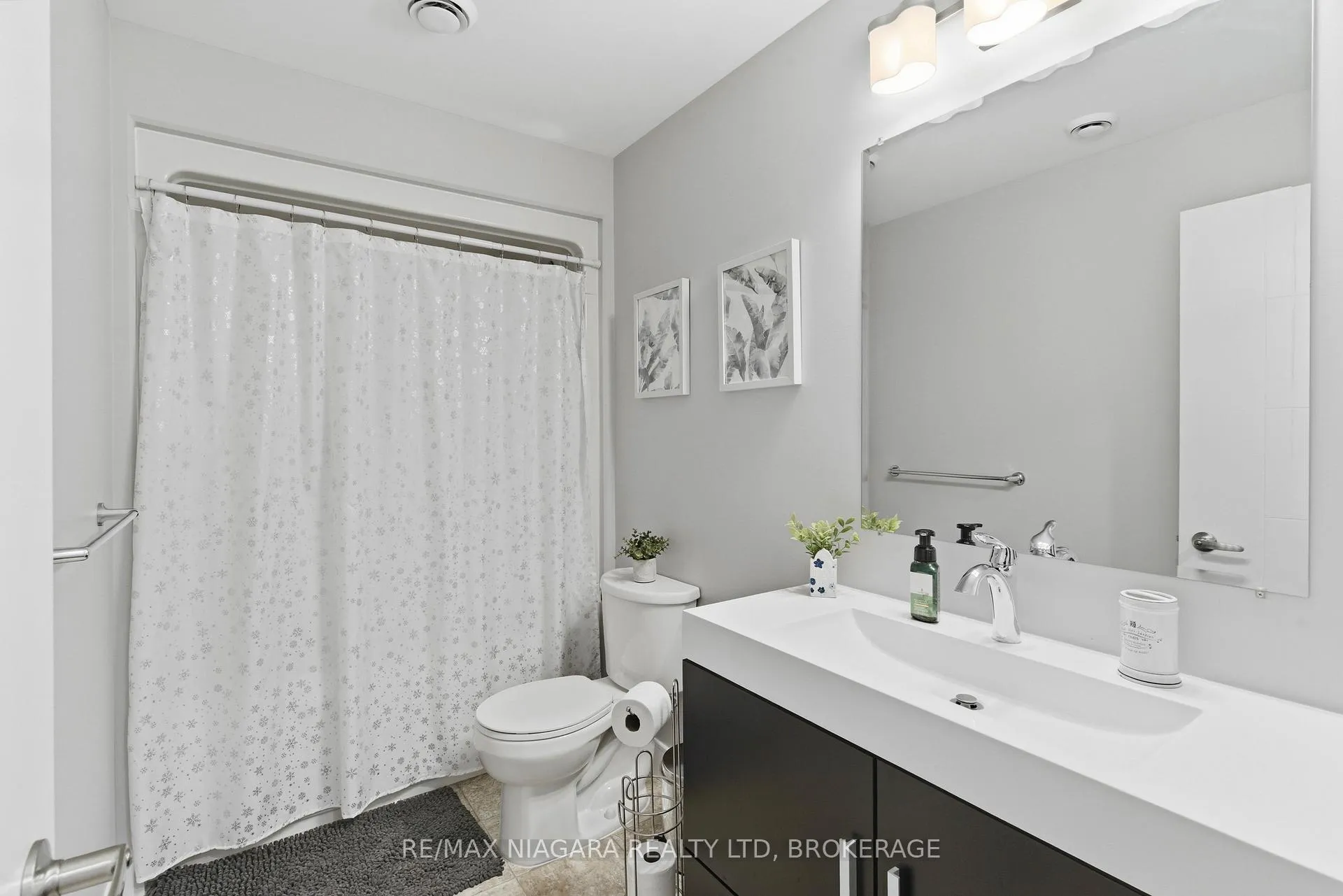 Photo 35 of 9 Granite Drive, Belleville, Belleville Ward — HOMEH