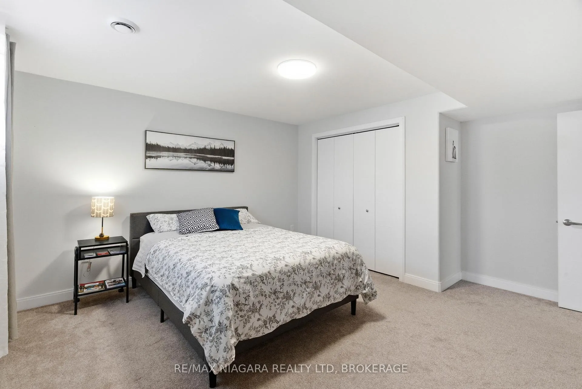 Photo 39 of 9 Granite Drive, Belleville, Belleville Ward — HOMEH