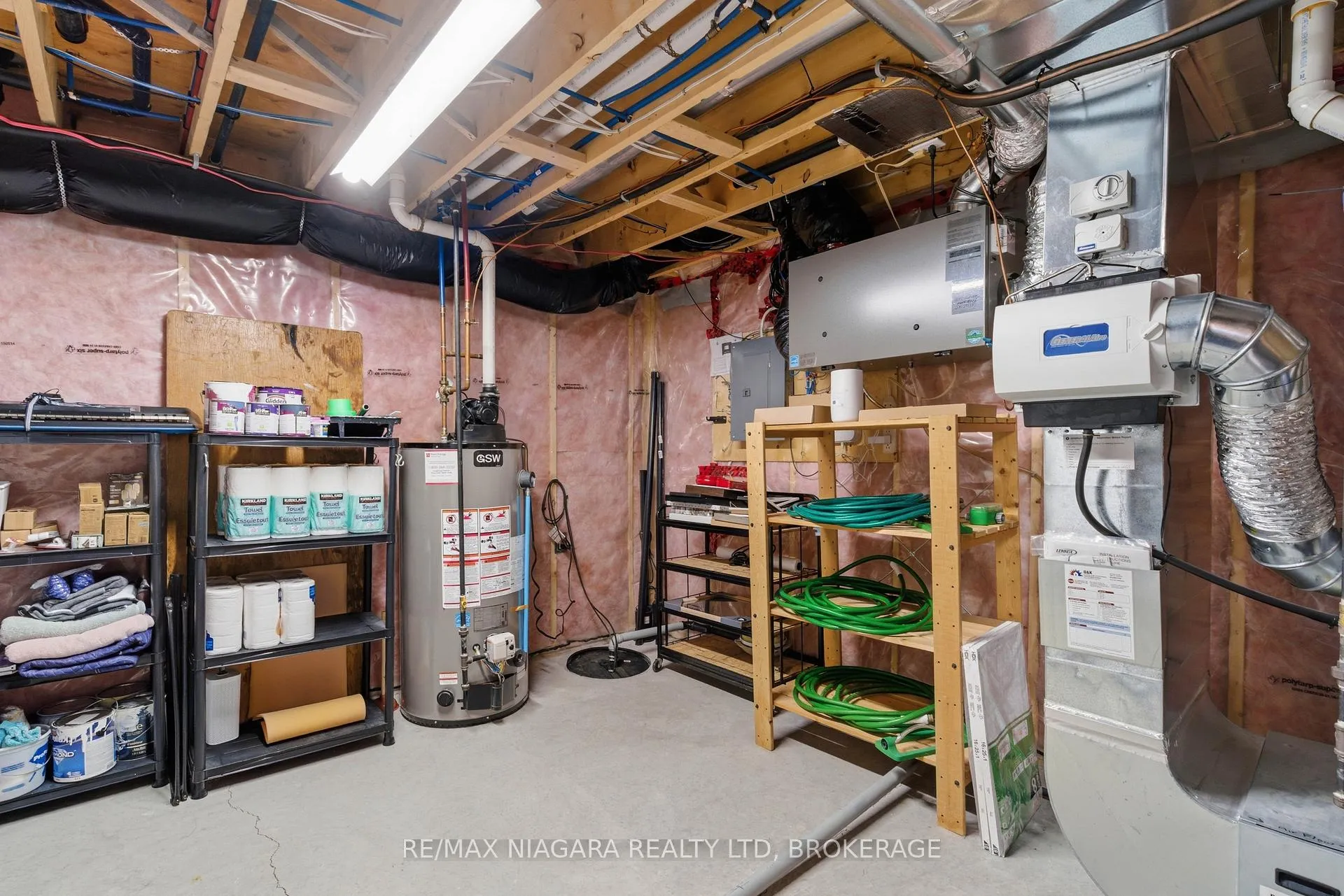 Photo 41 of 9 Granite Drive, Belleville, Belleville Ward — HOMEH