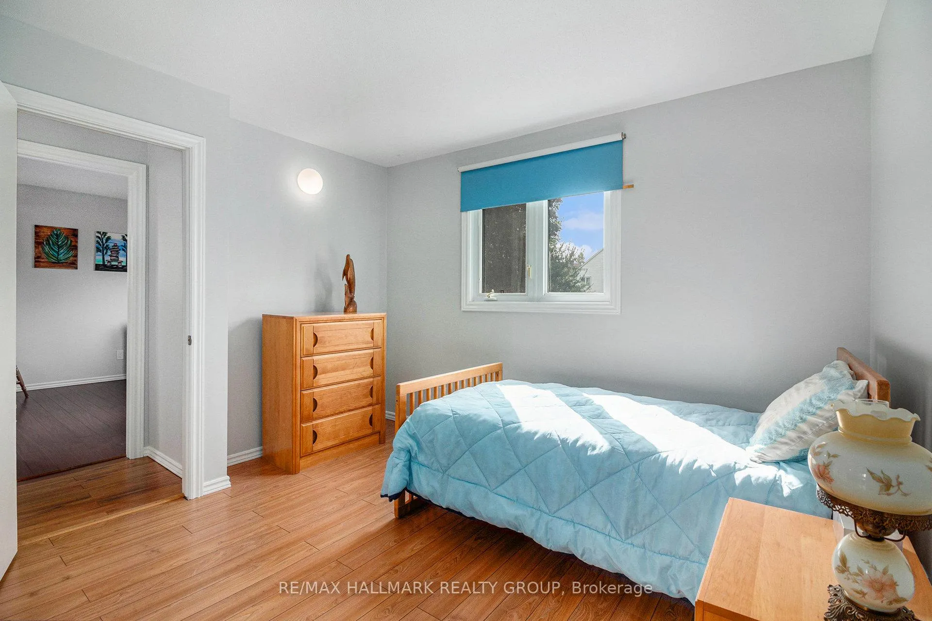 Photo 24 of 270 Mceachern Crescent, Ottawa, Bilberry Creek/Queenswood Heights — HOMEH
