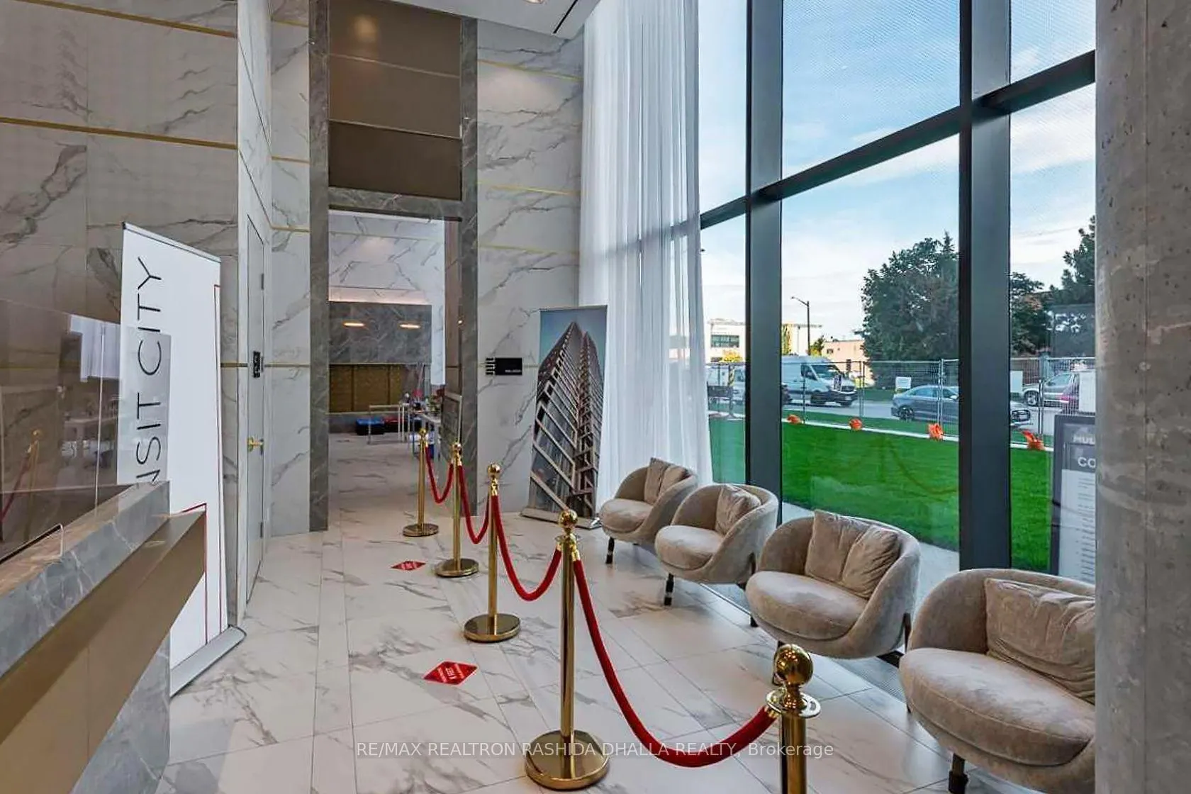 Photo 6 of Unit 5312, 5 Buttermill Avenue, Vaughan, Vaughan Corporate Centre — HOMEH