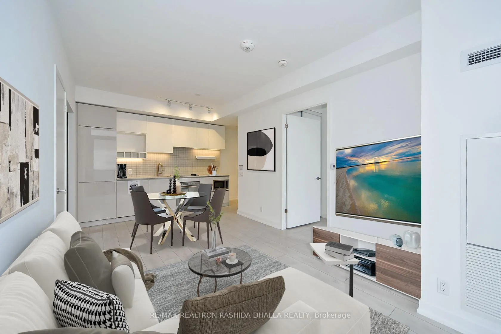 Photo 12 of Unit 5312, 5 Buttermill Avenue, Vaughan, Vaughan Corporate Centre — HOMEH