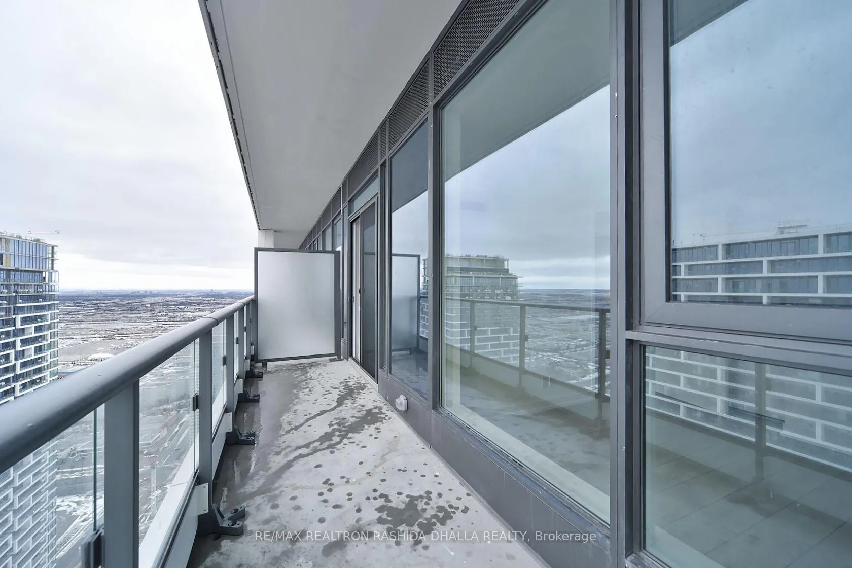 Photo 27 of Unit 5312, 5 Buttermill Avenue, Vaughan, Vaughan Corporate Centre — HOMEH