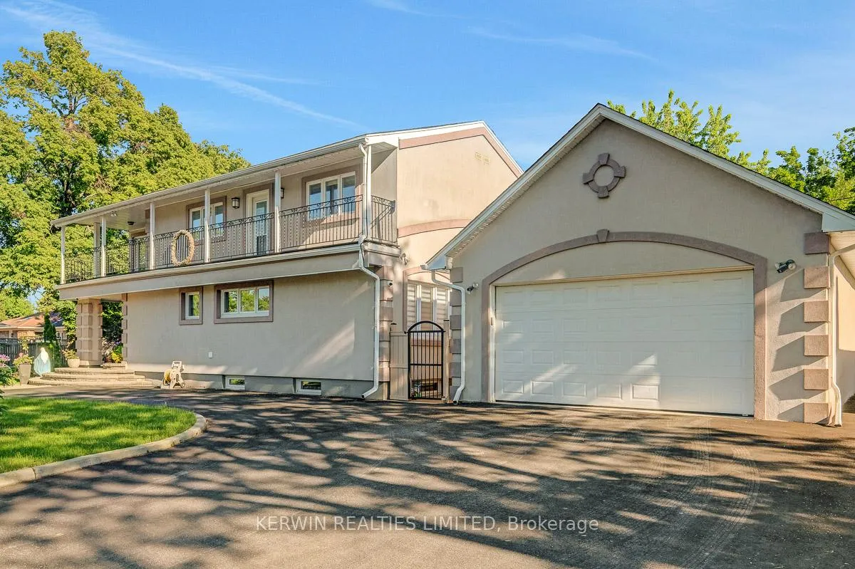 Photo 2 of 1978 Arch Street, Ottawa, Elmvale Acres — HOMEH