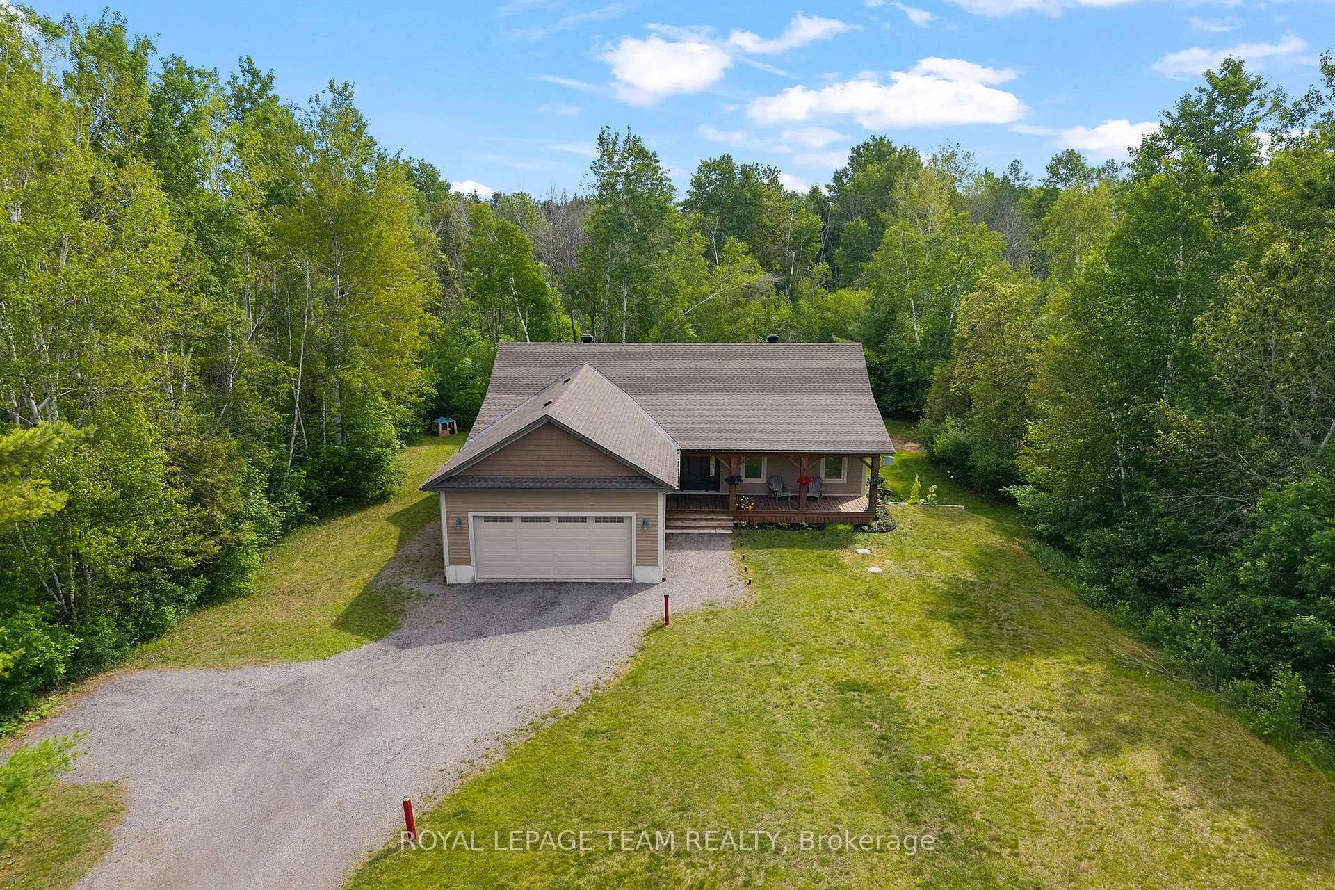 Photo 2 of 175 Boundary Road E, North Dundas, North Dundas (Mountain) Twp — HOMEH