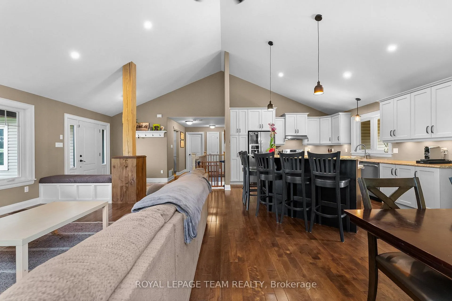 Photo 9 of 175 Boundary Road E, North Dundas, North Dundas (Mountain) Twp — HOMEH