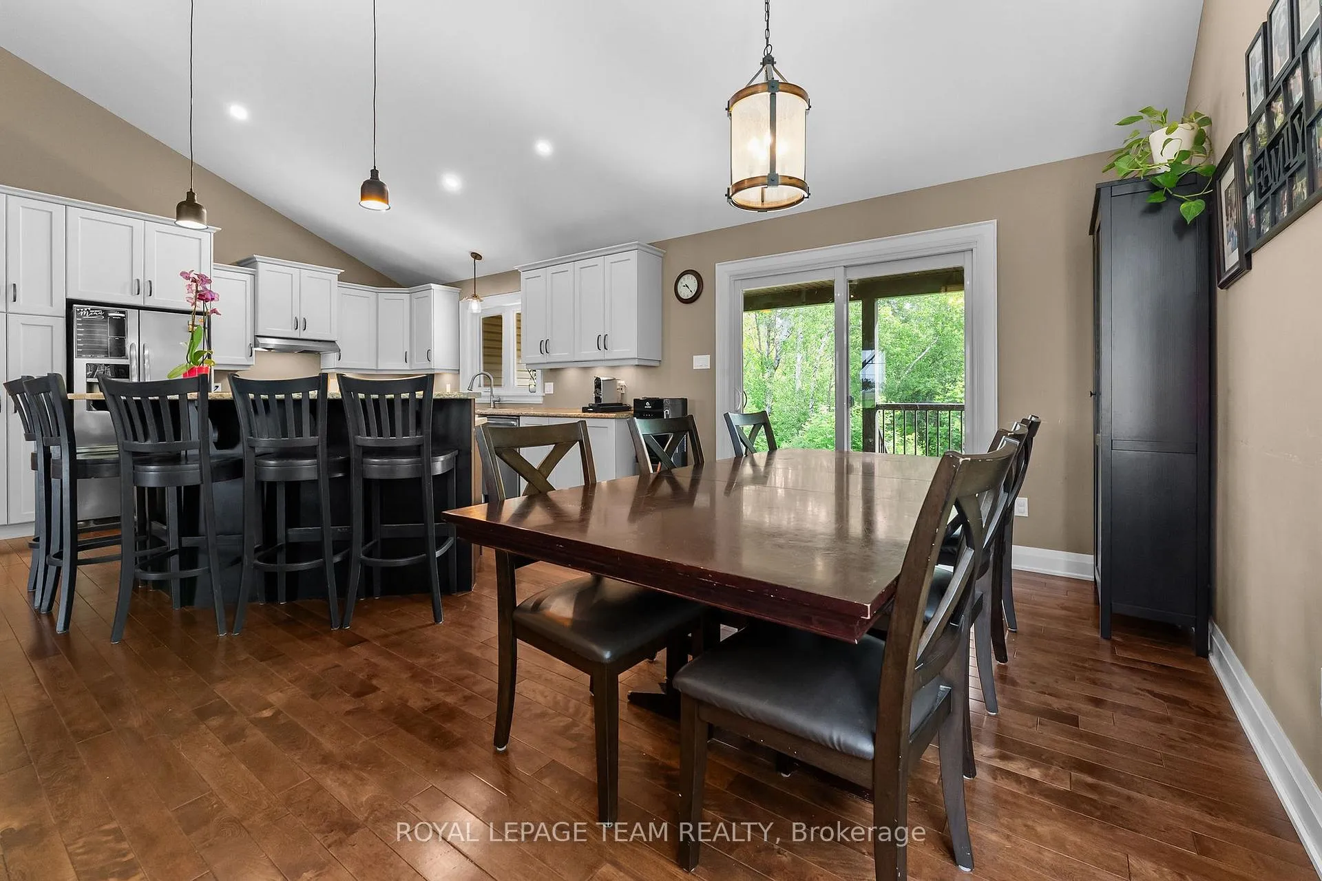 Photo 10 of 175 Boundary Road E, North Dundas, North Dundas (Mountain) Twp — HOMEH