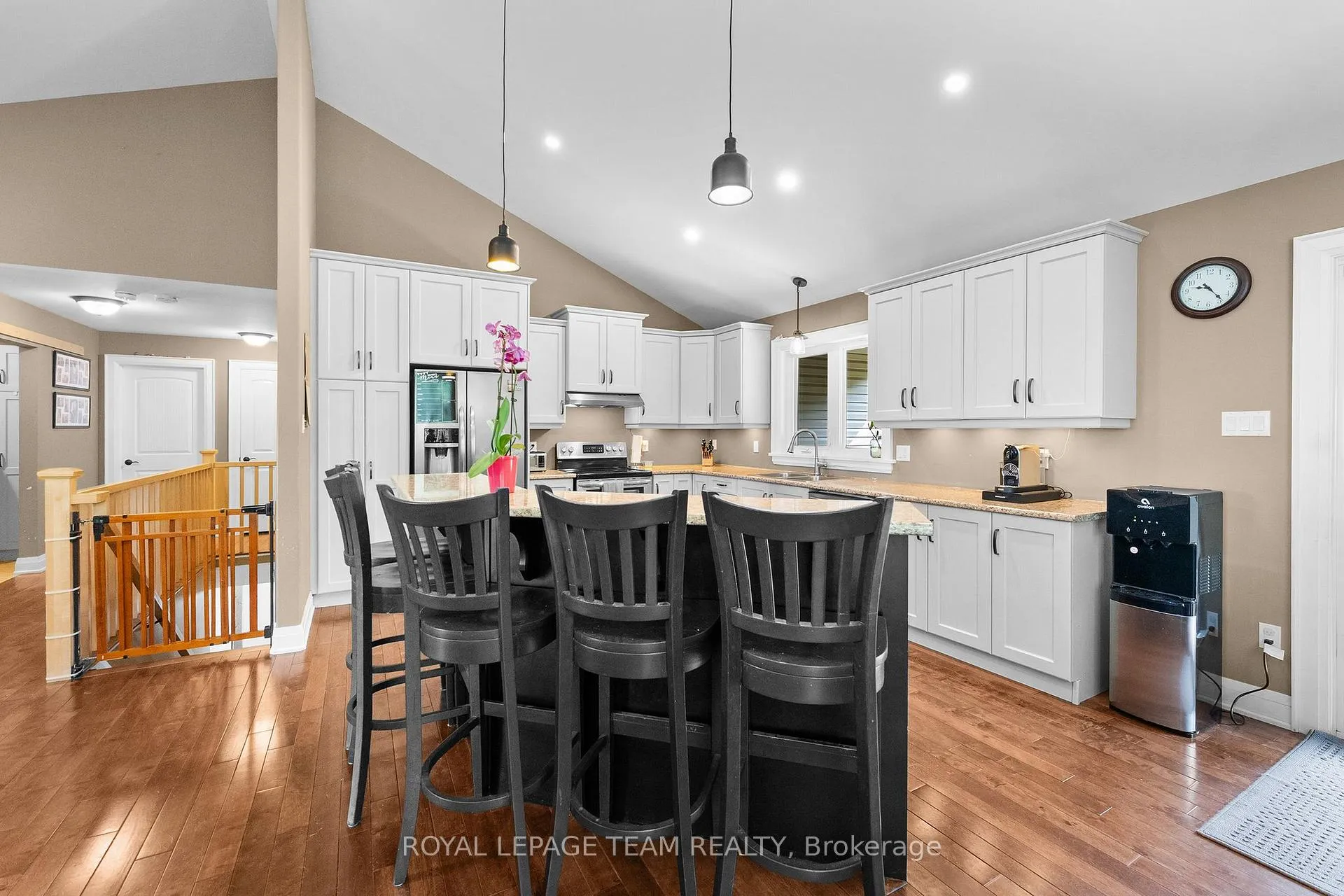 Photo 11 of 175 Boundary Road E, North Dundas, North Dundas (Mountain) Twp — HOMEH