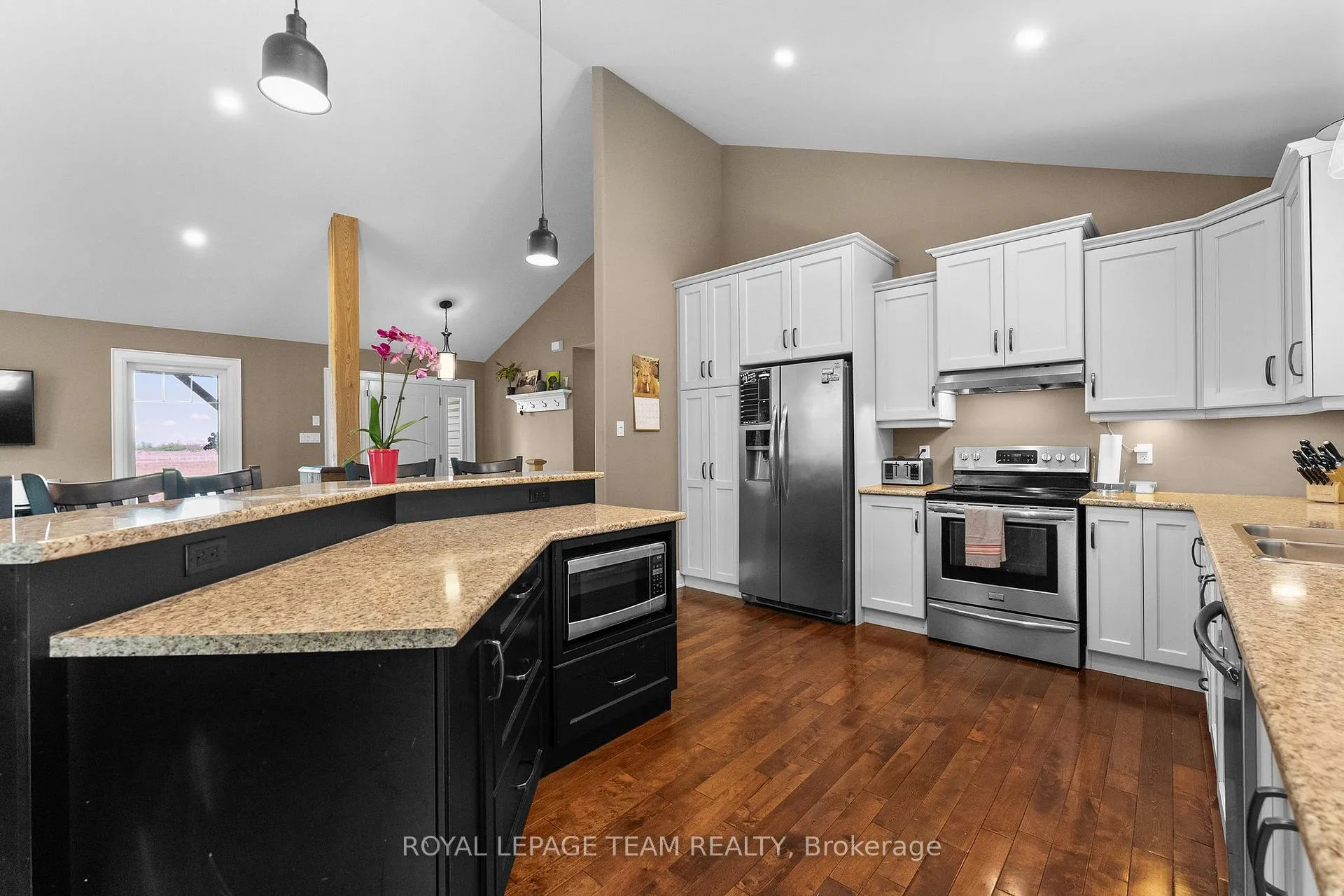 Photo 12 of 175 Boundary Road E, North Dundas, North Dundas (Mountain) Twp — HOMEH