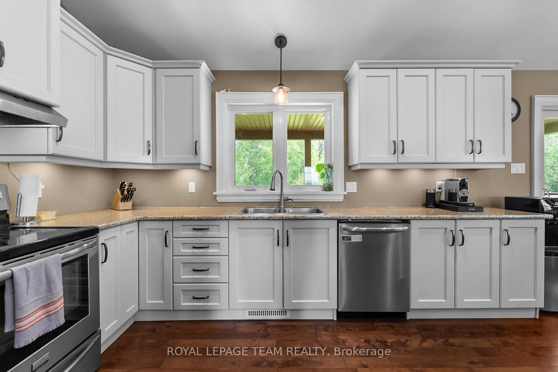 Photo 14 of 175 Boundary Road E, North Dundas, North Dundas (Mountain) Twp — HOMEH