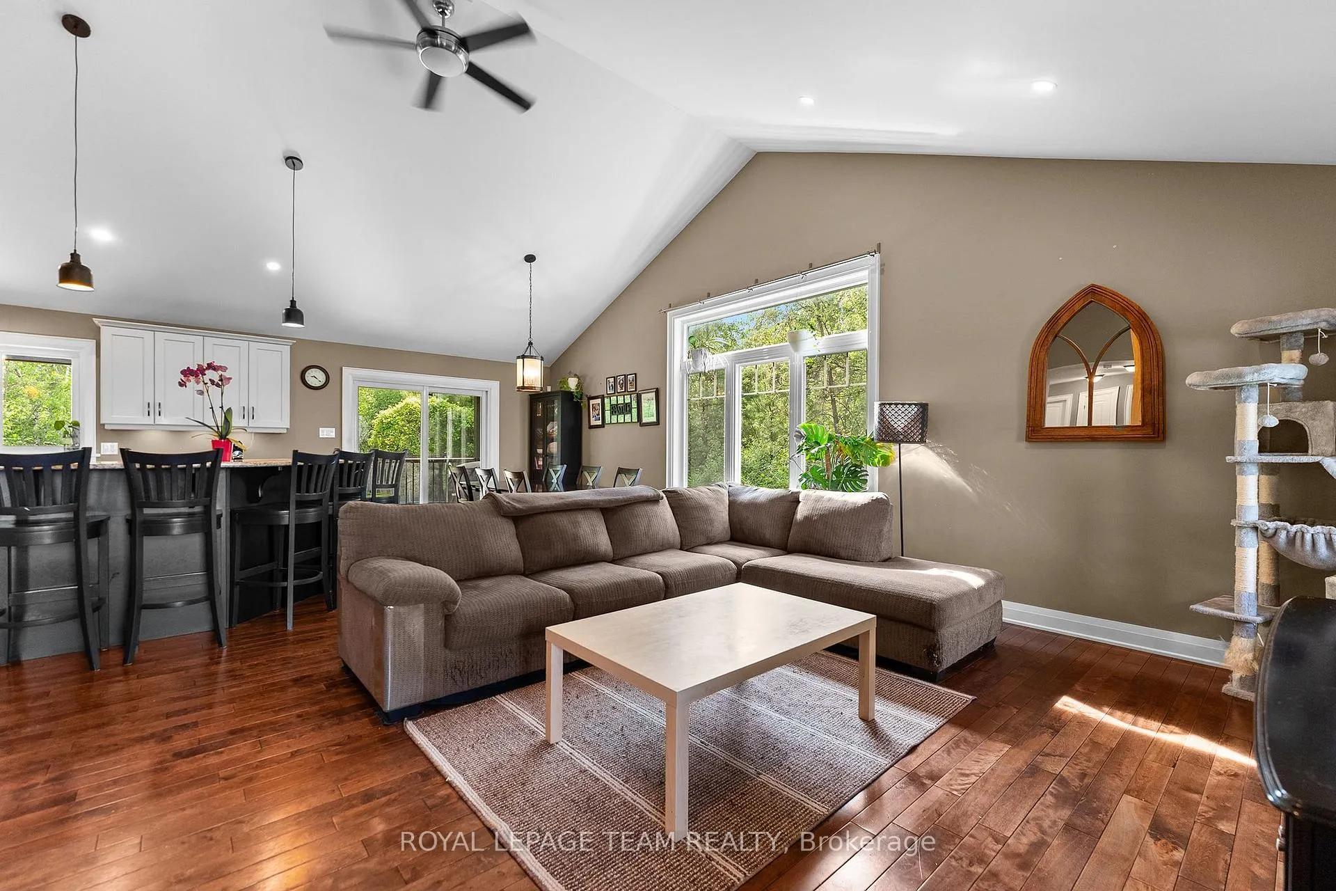 Photo 18 of 175 Boundary Road E, North Dundas, North Dundas (Mountain) Twp — HOMEH