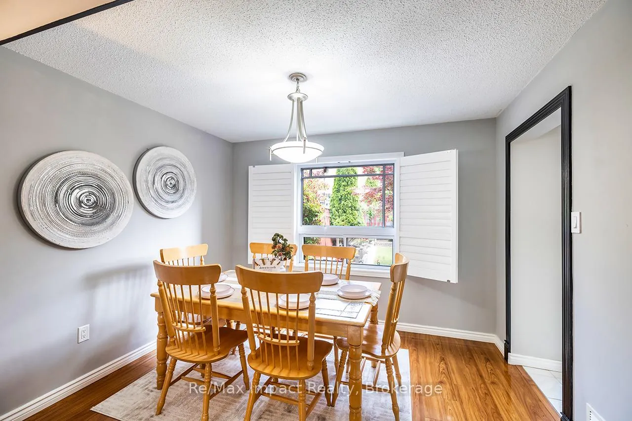 Photo 9 of 53 Sable Crescent, Whitby, Rolling Acres — HOMEH