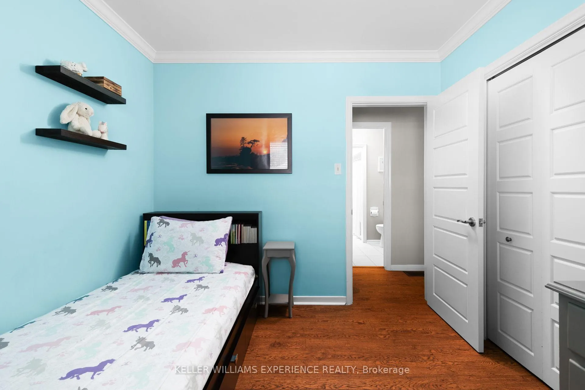 Photo 15 of 27 Ottaway Avenue, Barrie, Wellington — HOMEH