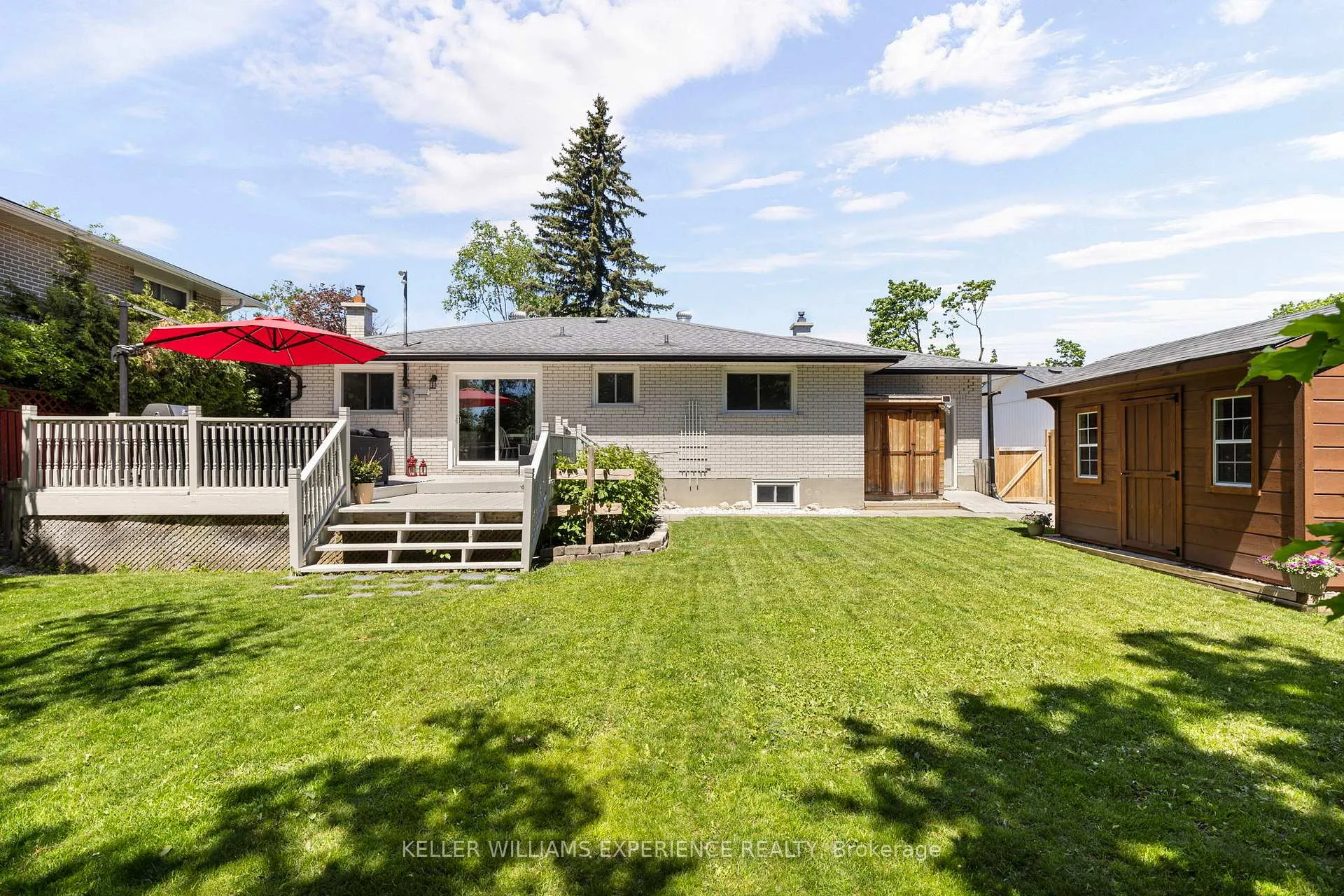 Photo 30 of 27 Ottaway Avenue, Barrie, Wellington — HOMEH