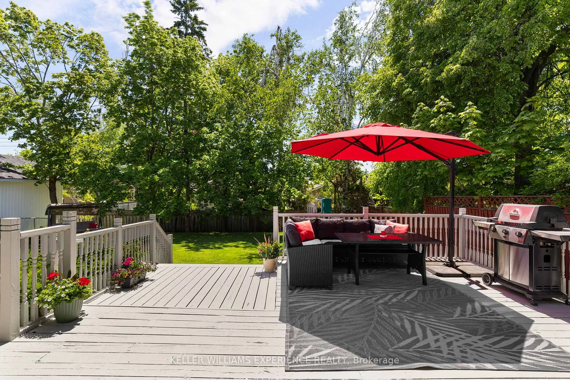 Photo 31 of 27 Ottaway Avenue, Barrie, Wellington — HOMEH