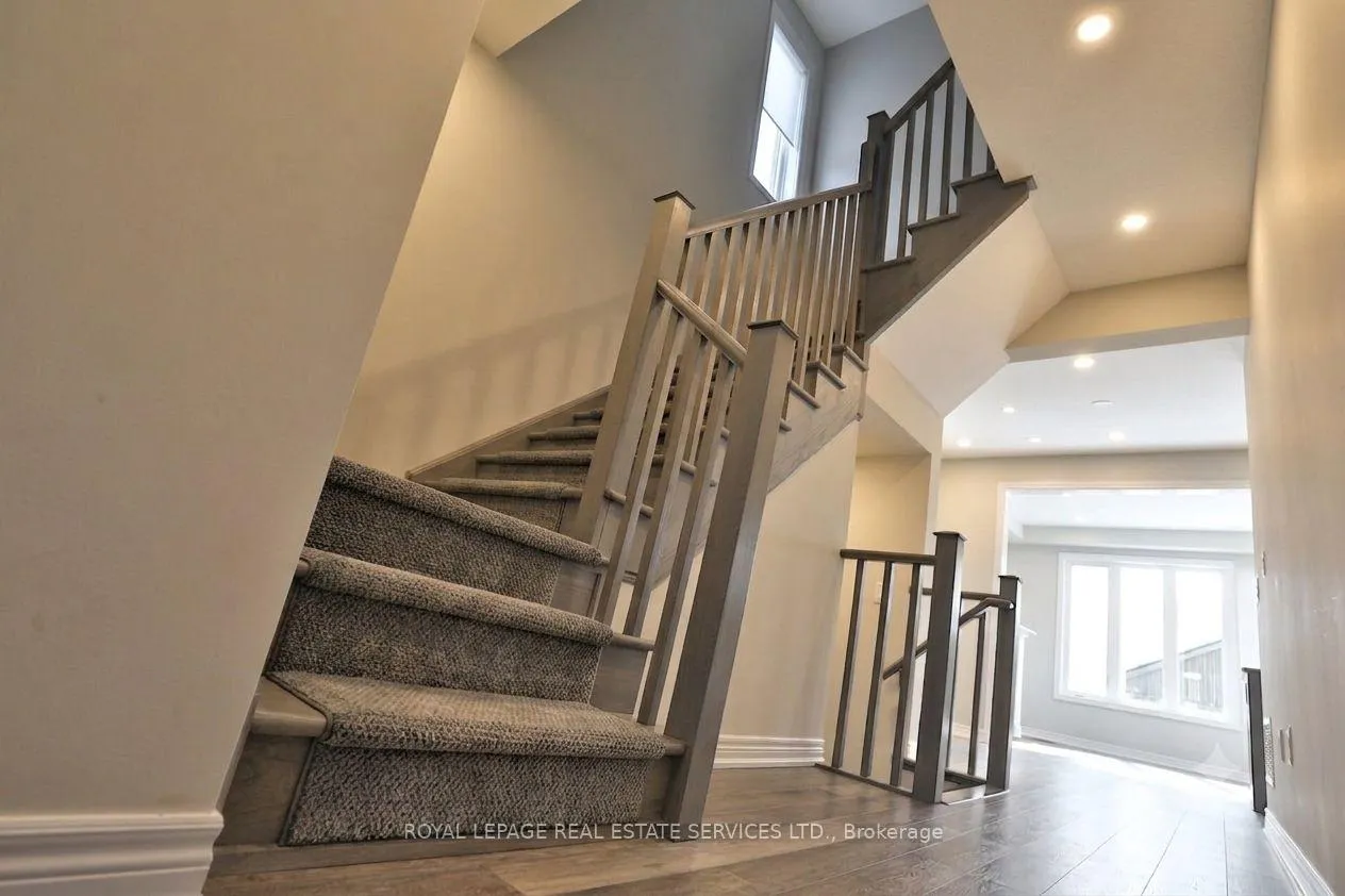 Photo 3 of Unit 42, 288 Glover Road, Hamilton, Fruitland — HOMEH