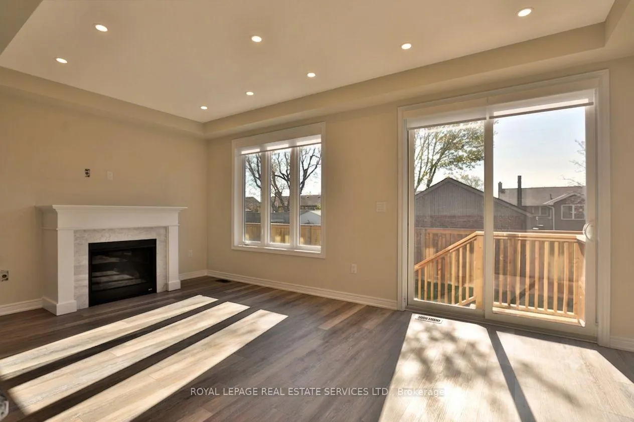Photo 5 of Unit 42, 288 Glover Road, Hamilton, Fruitland — HOMEH