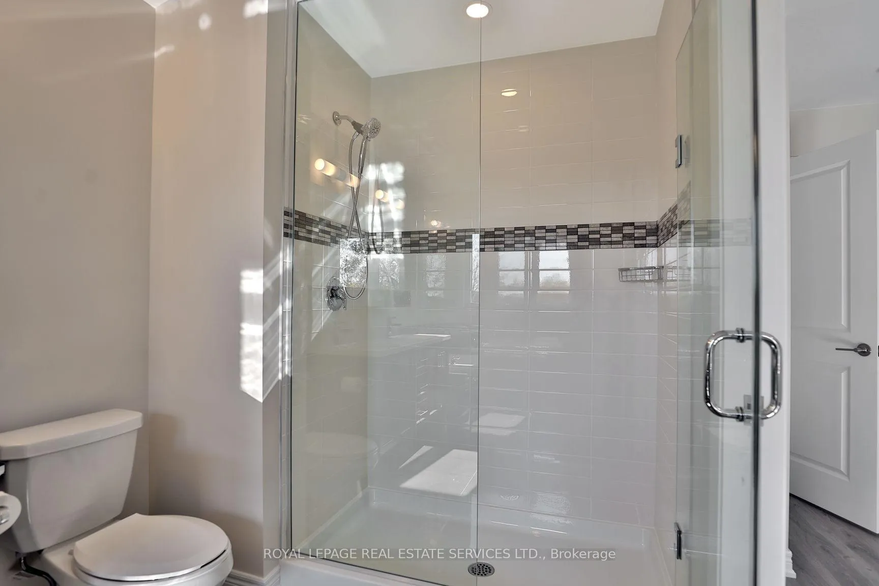 Photo 16 of Unit 42, 288 Glover Road, Hamilton, Fruitland — HOMEH