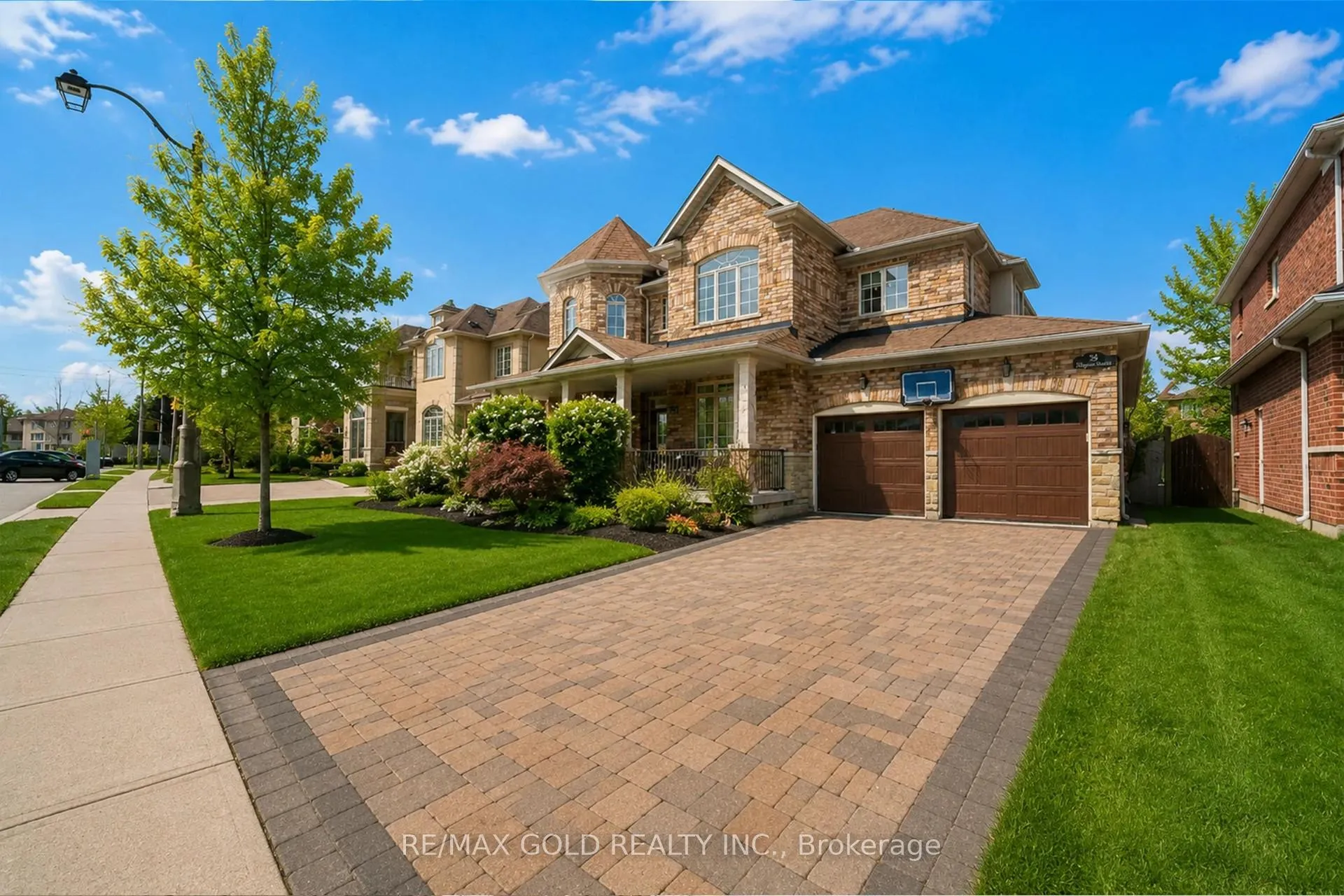 Photo 2 of 3 Valleycreek Drive, Brampton, Bram East — HOMEH