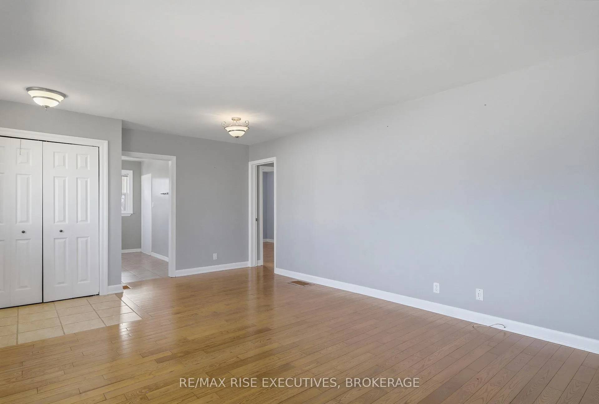 Photo 6 of 7 Benjamin Street, Belleville, Belleville Ward — HOMEH