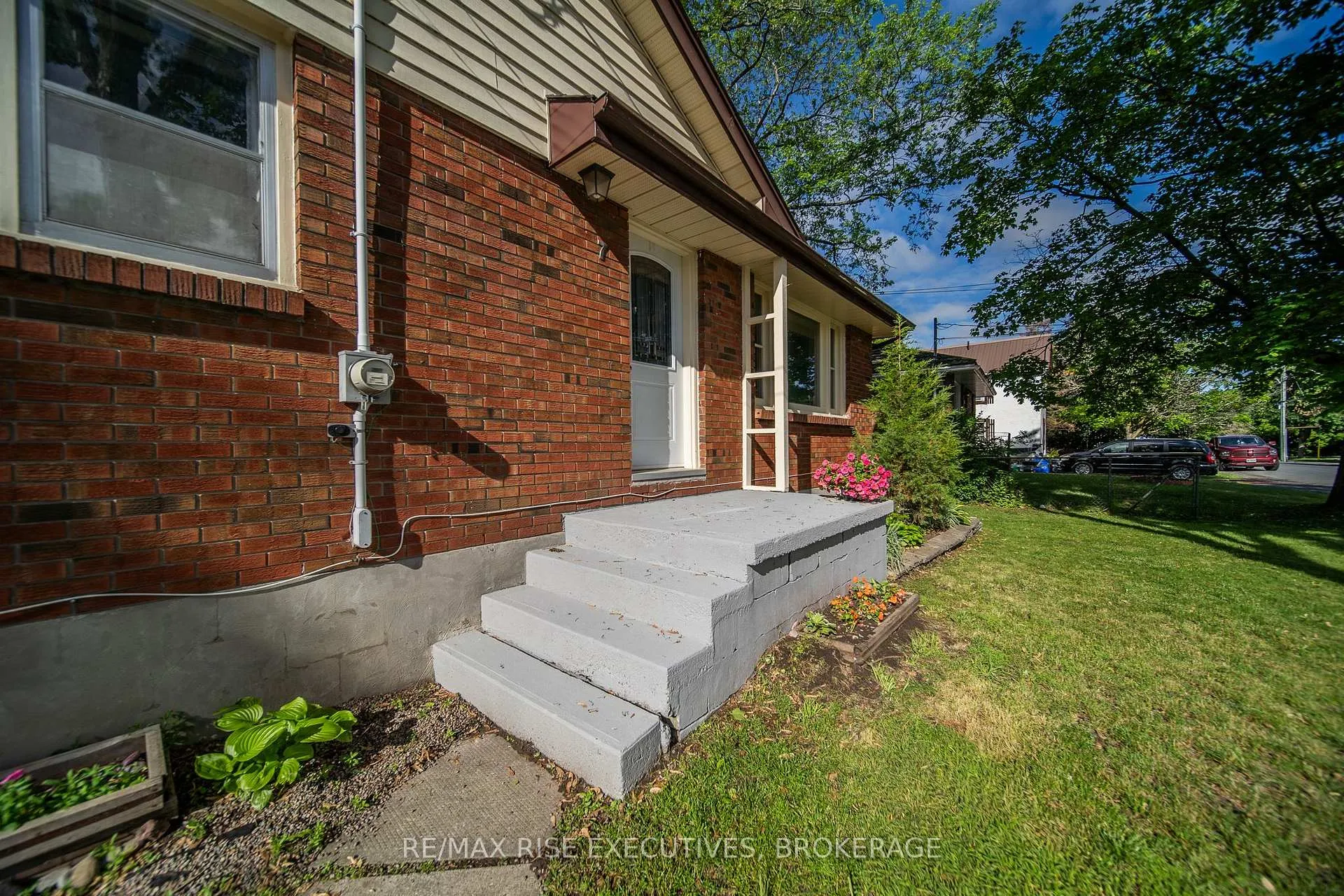 Photo 38 of 7 Benjamin Street, Belleville, Belleville Ward — HOMEH