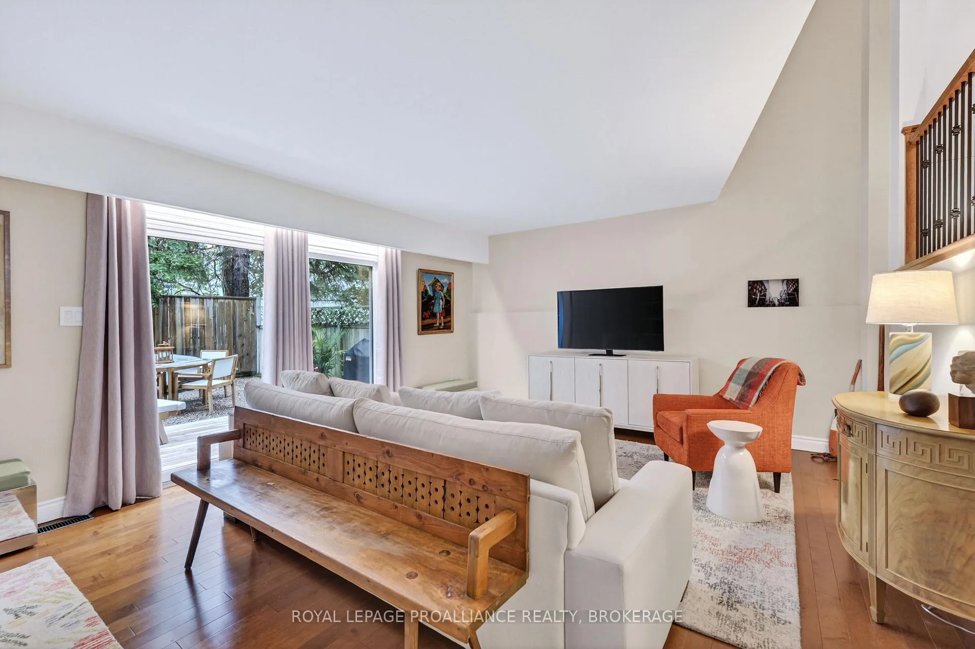 Photo 24 of Unit 43, 1 Place D'armes, Kingston, East of Sir John A. Blvd — HOMEH