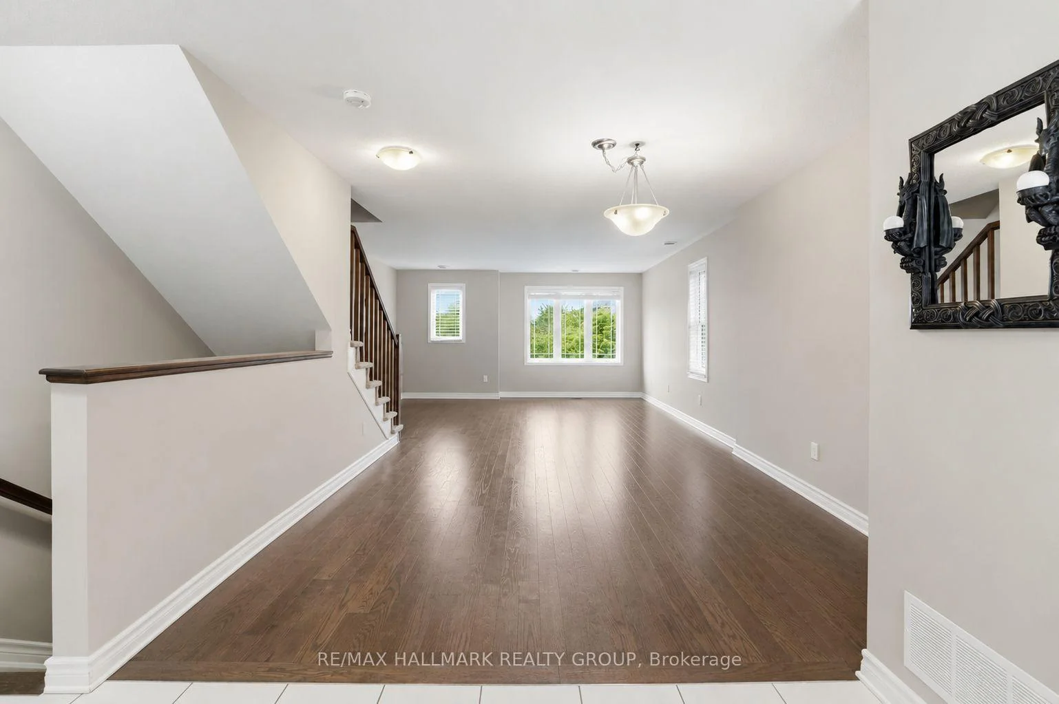 Photo 39 of 670 Danaca Private, Ottawa, Carson Meadows — HOMEH