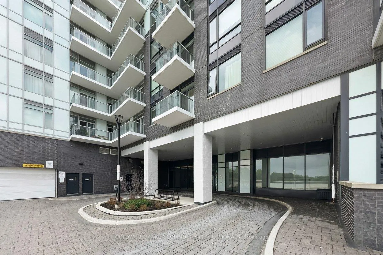 Photo 3 of Unit 16, 3220 Sheppard Avenue E, Scarborough, Tam O'Shanter-Sullivan — HOMEH