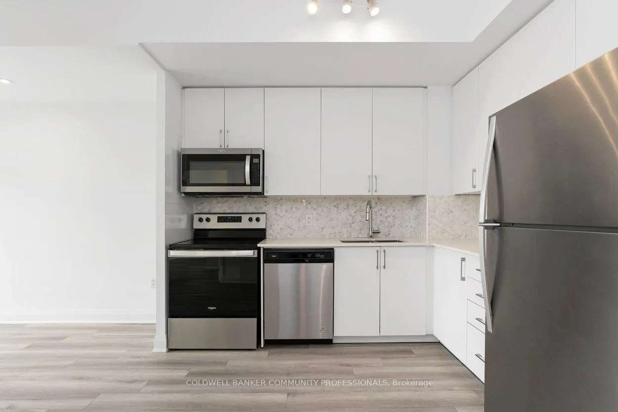 Photo 13 of Unit 16, 3220 Sheppard Avenue E, Scarborough, Tam O'Shanter-Sullivan — HOMEH