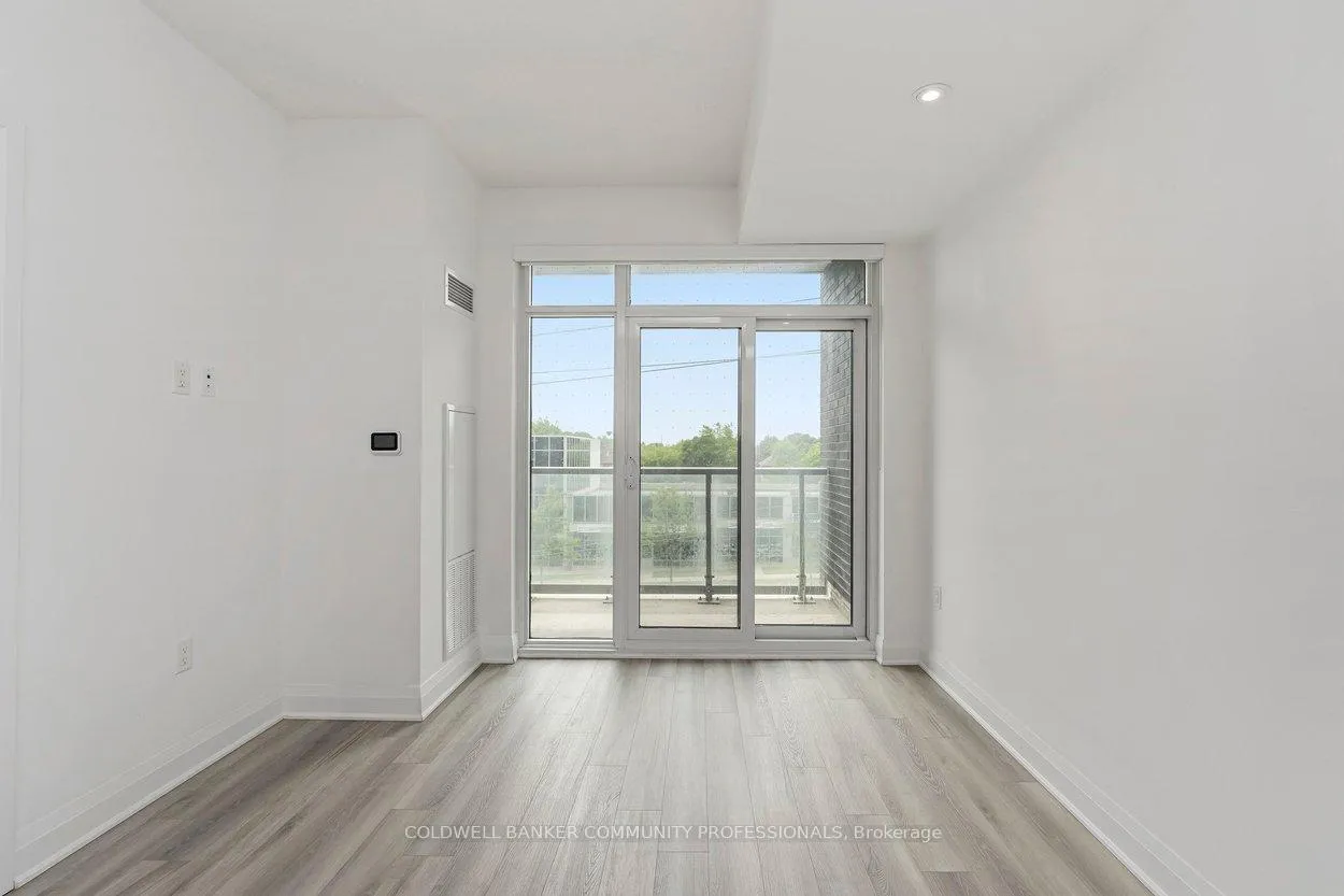 Photo 17 of Unit 16, 3220 Sheppard Avenue E, Scarborough, Tam O'Shanter-Sullivan — HOMEH