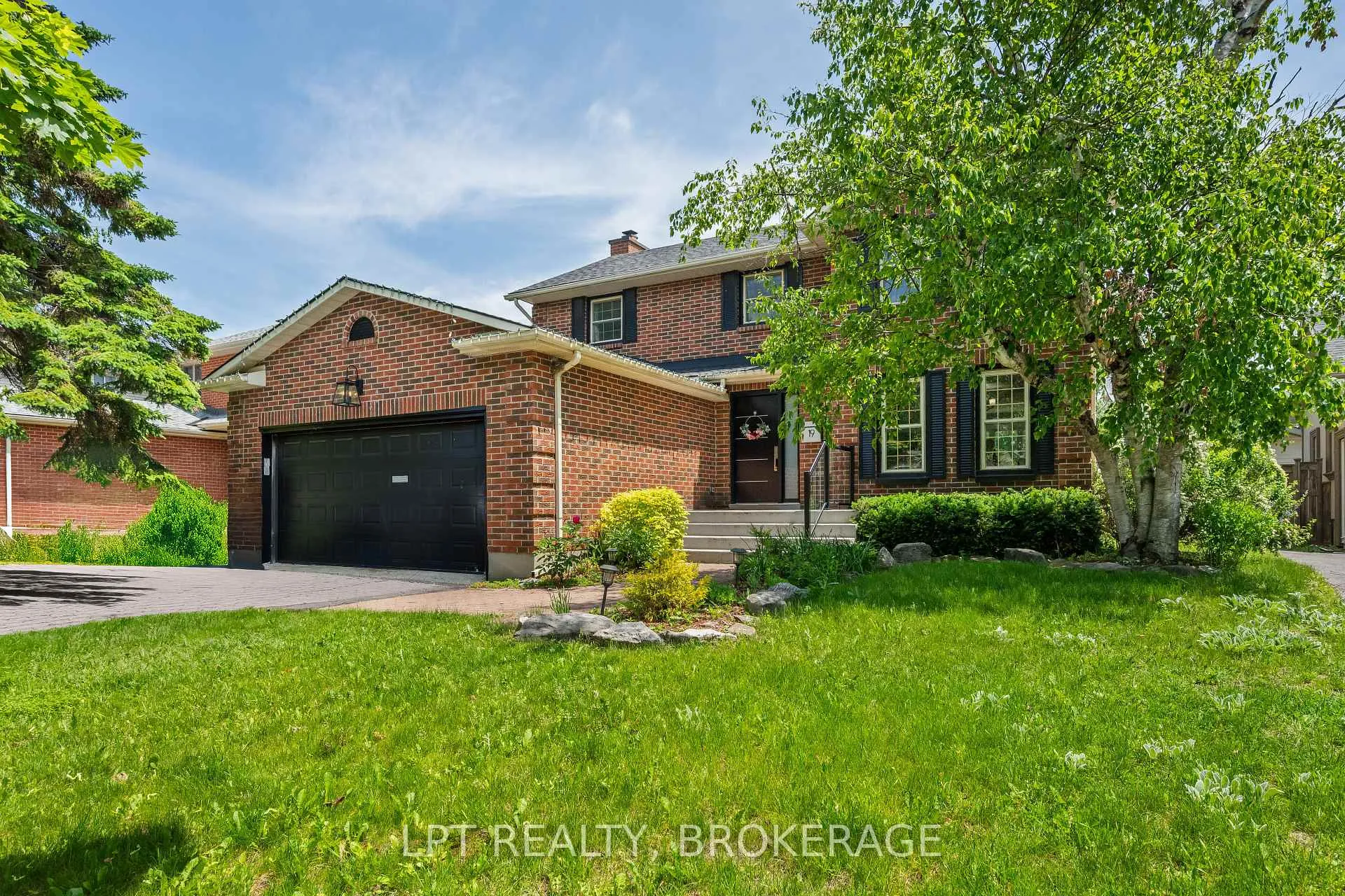 Photo 5 of 19 Collegeview Crescent, Kingston, Central City West — HOMEH