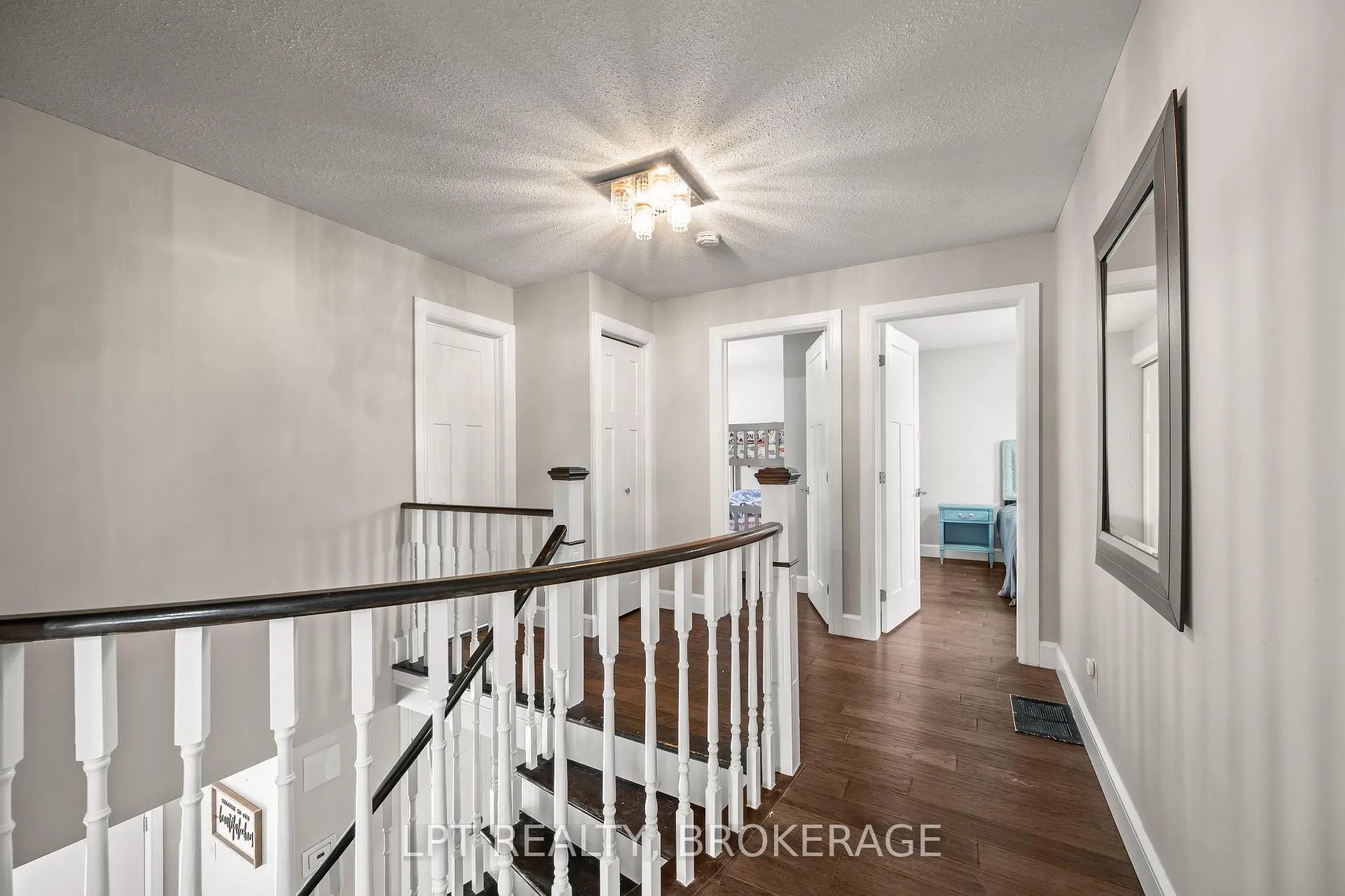 Photo 26 of 19 Collegeview Crescent, Kingston, Central City West — HOMEH