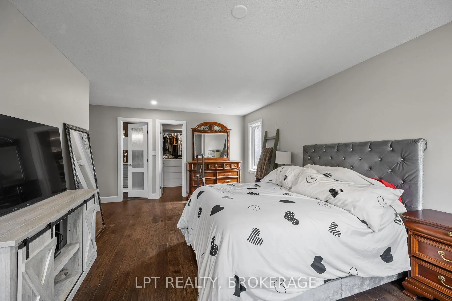 Photo 27 of 19 Collegeview Crescent, Kingston, Central City West — HOMEH