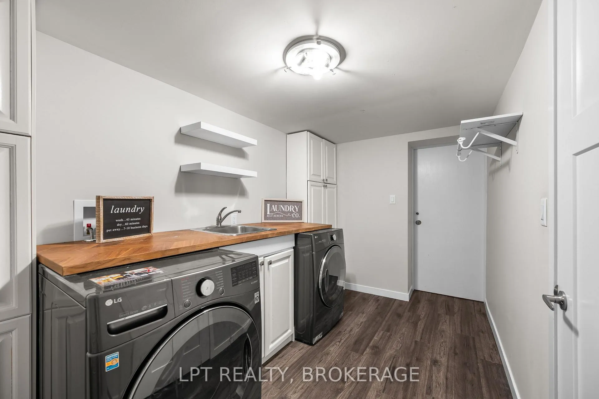 Photo 41 of 19 Collegeview Crescent, Kingston, Central City West — HOMEH