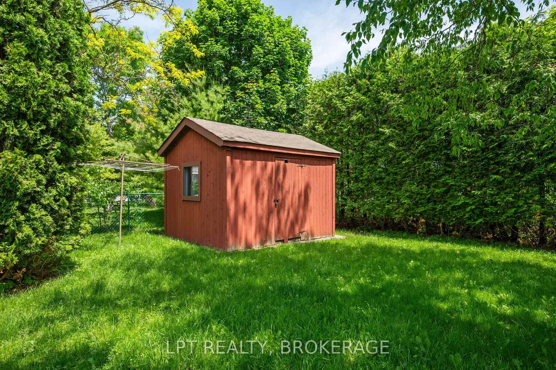 Photo 42 of 19 Collegeview Crescent, Kingston, Central City West — HOMEH