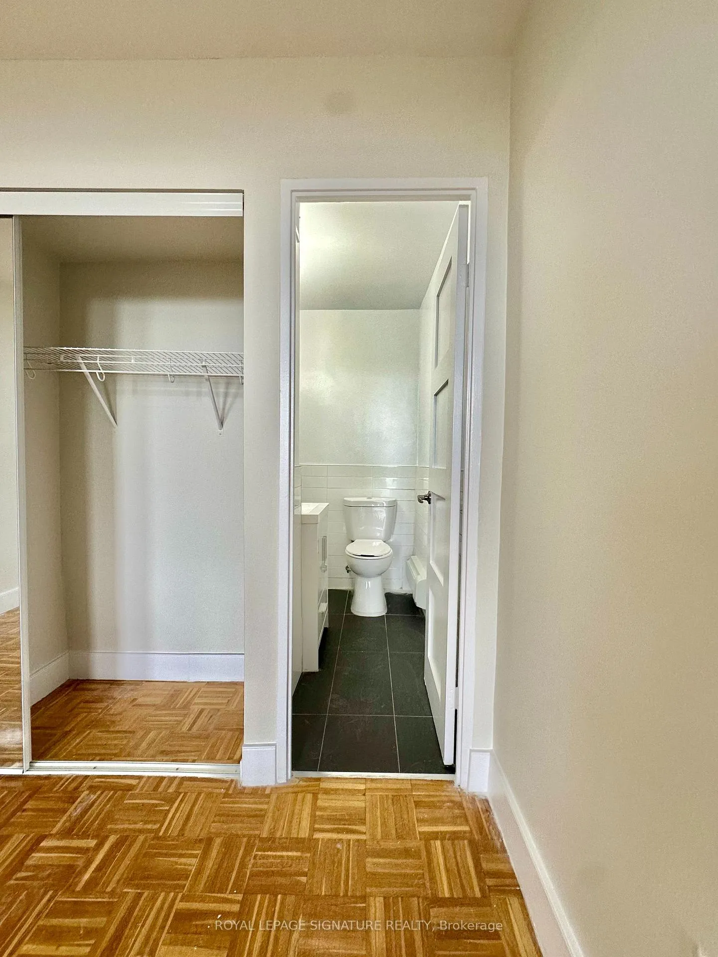 Photo 6 of Unit 2311, 666 Spadina Avenue, Toronto, University — HOMEH