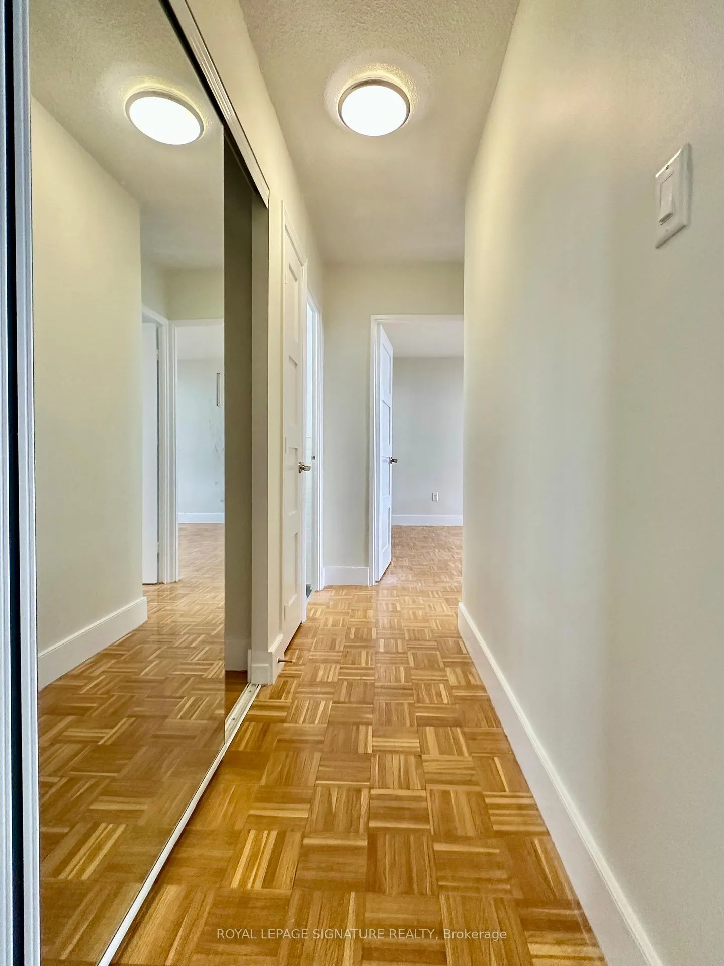 Photo 11 of Unit 2311, 666 Spadina Avenue, Toronto, University — HOMEH