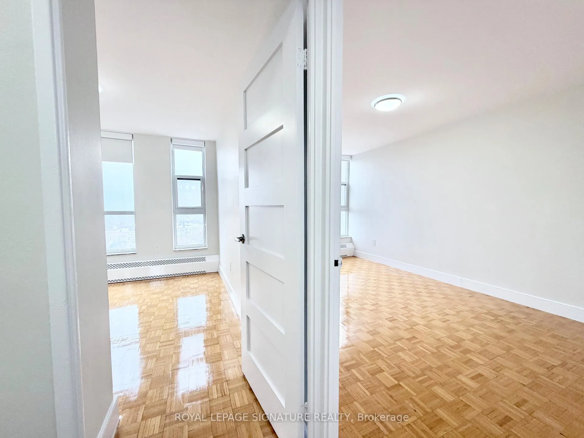 Photo 12 of Unit 2003, 666 Spadina Avenue, Toronto, University — HOMEH